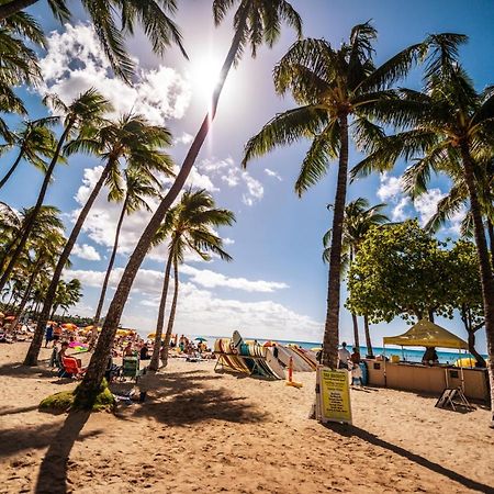 Aloha Vibes Await! Stylish Condo At Aloha Surf - Mountain And City Views Honolulu Ngoại thất bức ảnh