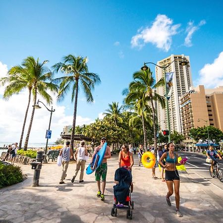 Aloha Vibes Await! Stylish Condo At Aloha Surf - Mountain And City Views Honolulu Ngoại thất bức ảnh