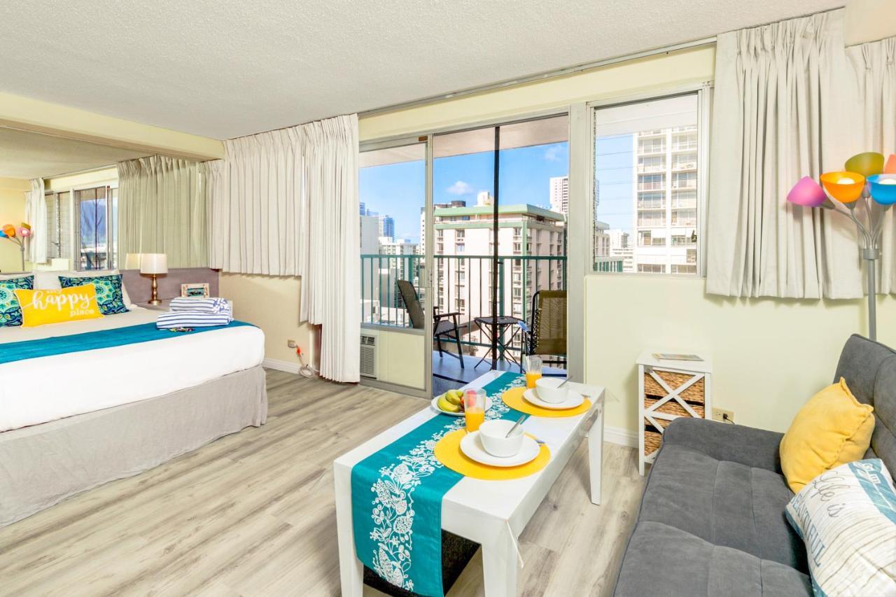 Aloha Vibes Await! Stylish Condo At Aloha Surf - Mountain And City Views Honolulu Ngoại thất bức ảnh