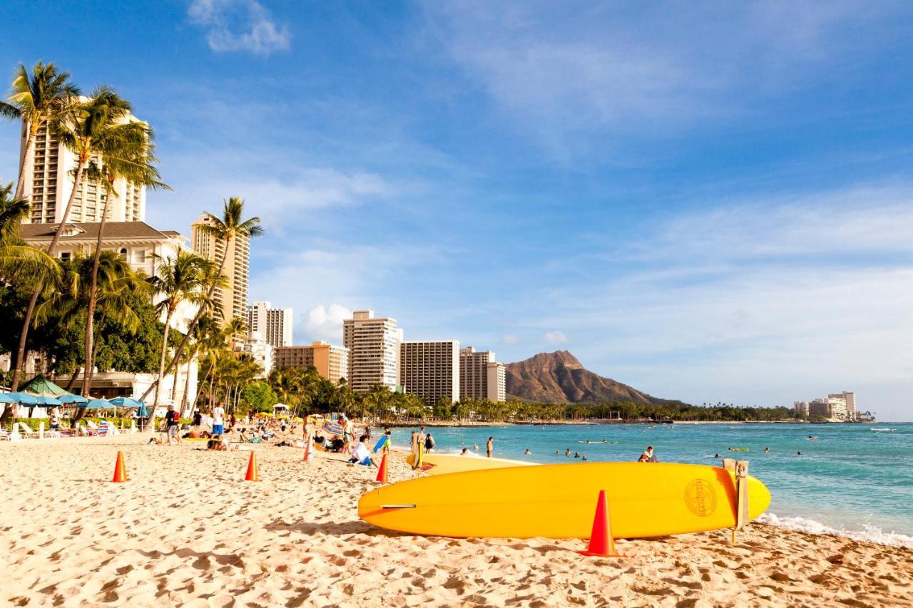 Aloha Vibes Await! Stylish Condo At Aloha Surf - Mountain And City Views Honolulu Ngoại thất bức ảnh