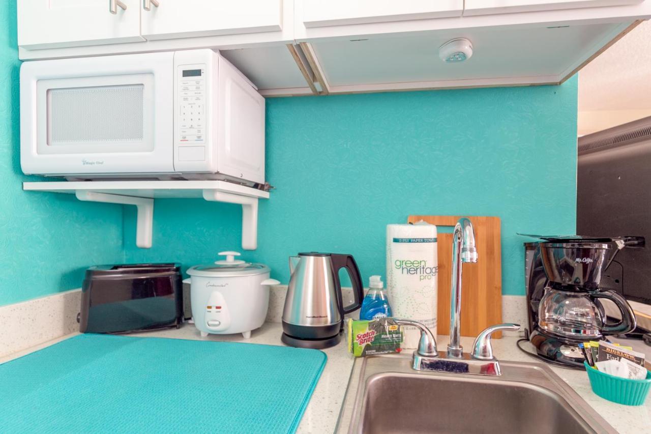 Aloha Vibes Await! Stylish Condo At Aloha Surf - Mountain And City Views Honolulu Ngoại thất bức ảnh