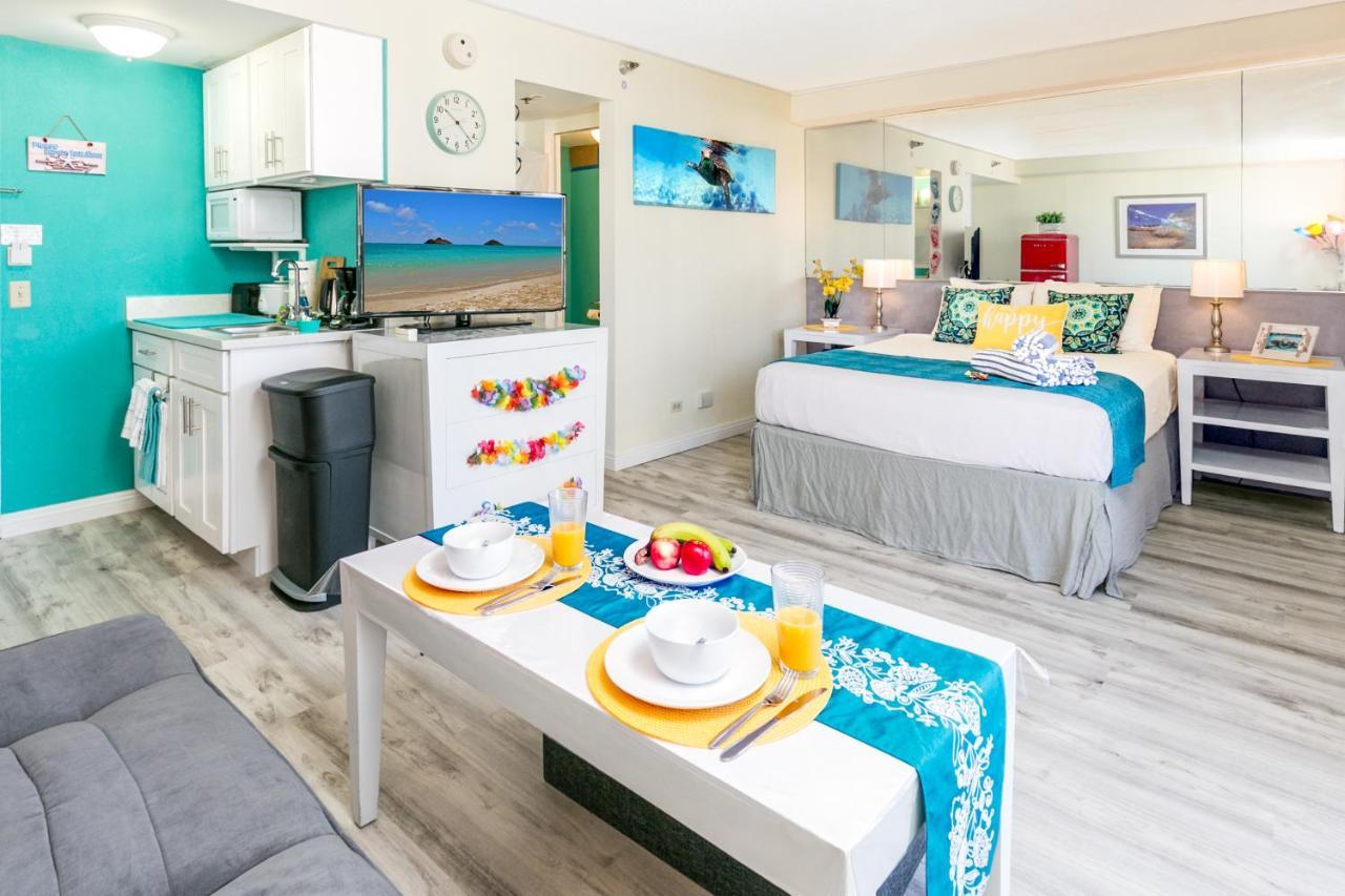 Aloha Vibes Await! Stylish Condo At Aloha Surf - Mountain And City Views Honolulu Ngoại thất bức ảnh